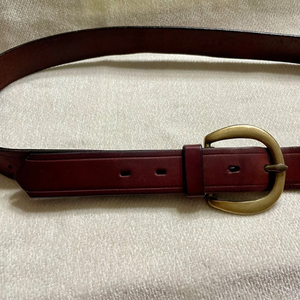 Vintage Oxblood Harness Leather Belt Brass Horseshoe Buckle Size 36 1.25